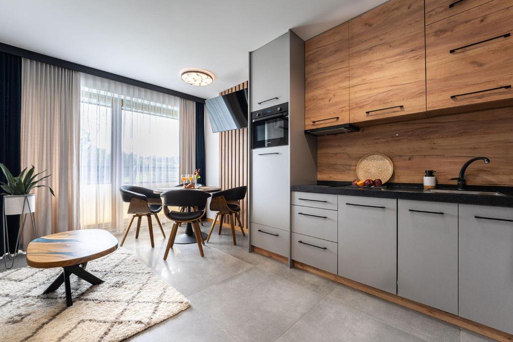 Apartamenty Ksiezycowe Spa - Tatra View - Golden Apartments Zakopane Esterno foto